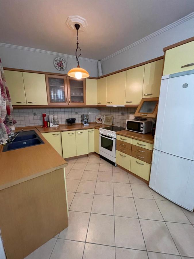 Aurora Apartment Афитос Екстериор снимка